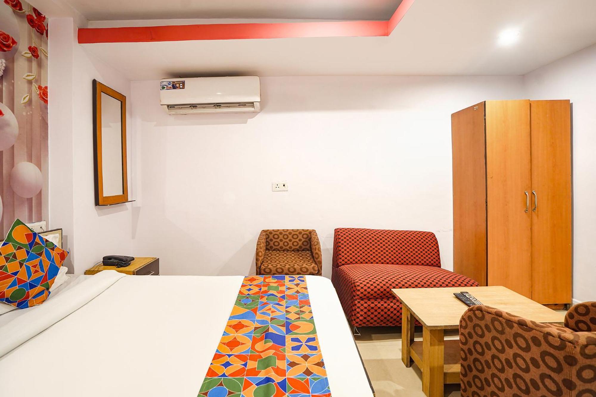 Fabexpress R Inn - Nr Prayagraj Railway Station Muthiganj Exterior photo